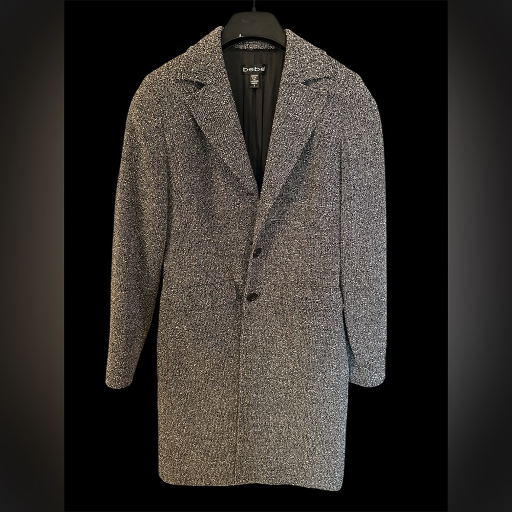 Bebe Black and White Textured Jacket coat jacket size 6 long jacket